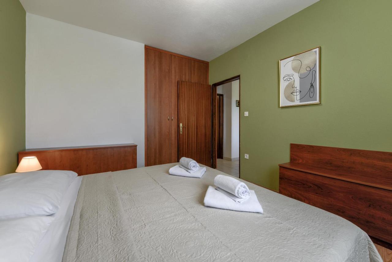 Olive Maris Apartment Petrcane Ngoại thất bức ảnh