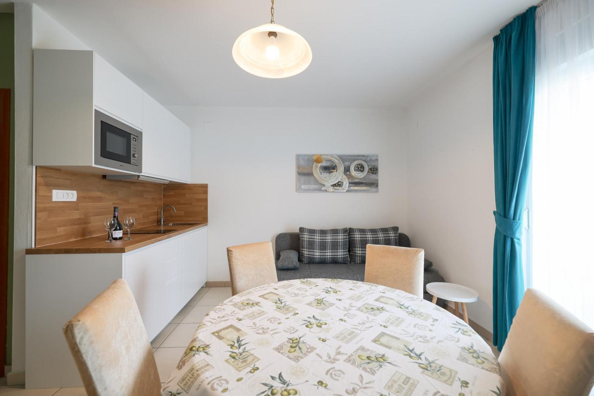 Olive Maris Apartment Petrcane Ngoại thất bức ảnh