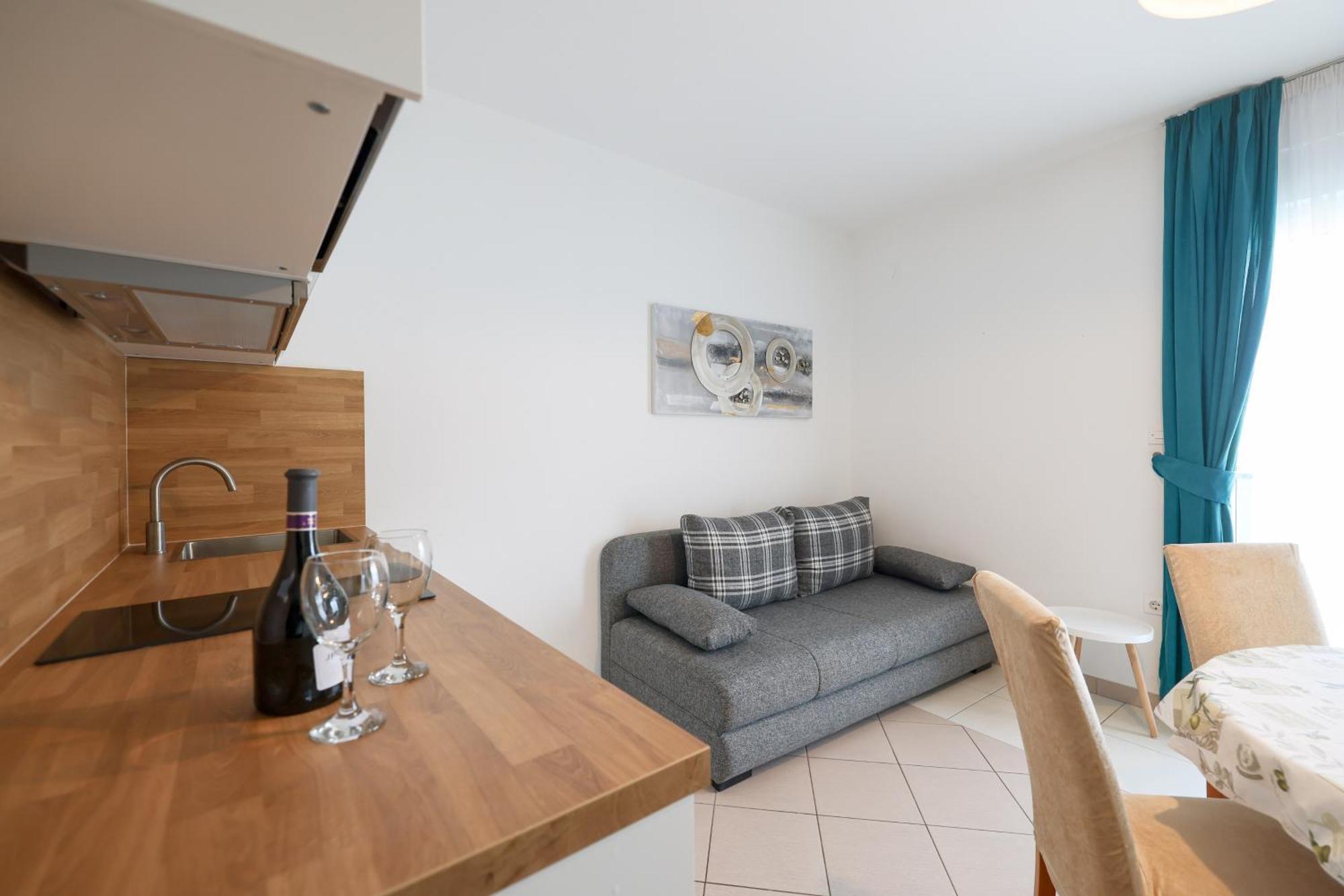 Olive Maris Apartment Petrcane Ngoại thất bức ảnh