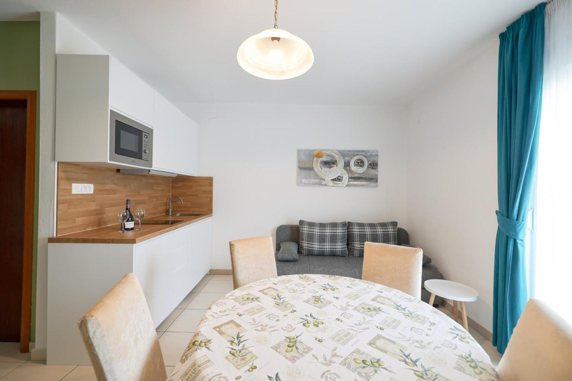 Olive Maris Apartment Petrcane Ngoại thất bức ảnh